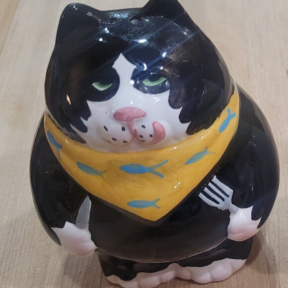 Clay Art Pair of Tuxedo Cat & White Cat Salt & Pepper Shakers Vintage 1992 EUC - Picture 2 of 9